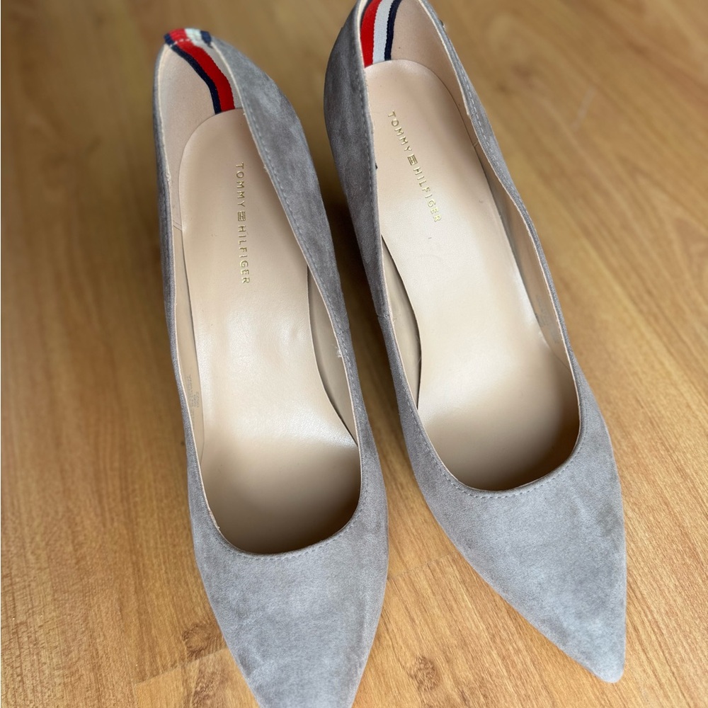 Tommy Hilfiger Gray Suede Pointed Heels